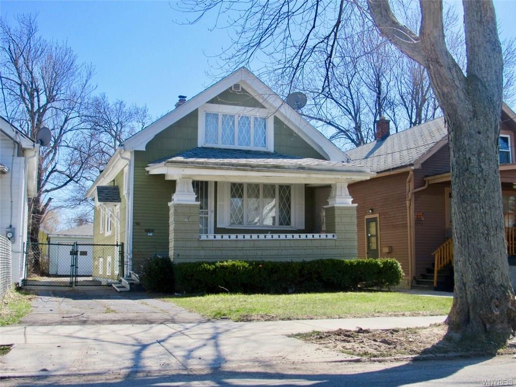 23 Connelly Avenue - Photo 1