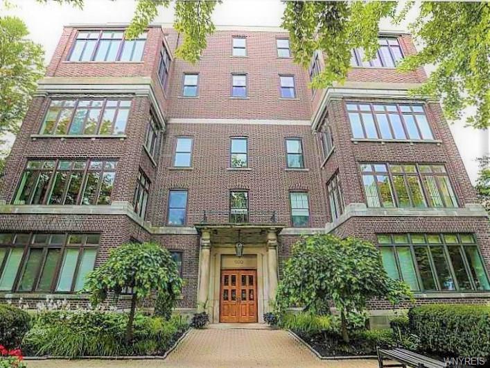 900 Delaware Avenue - Photo 1