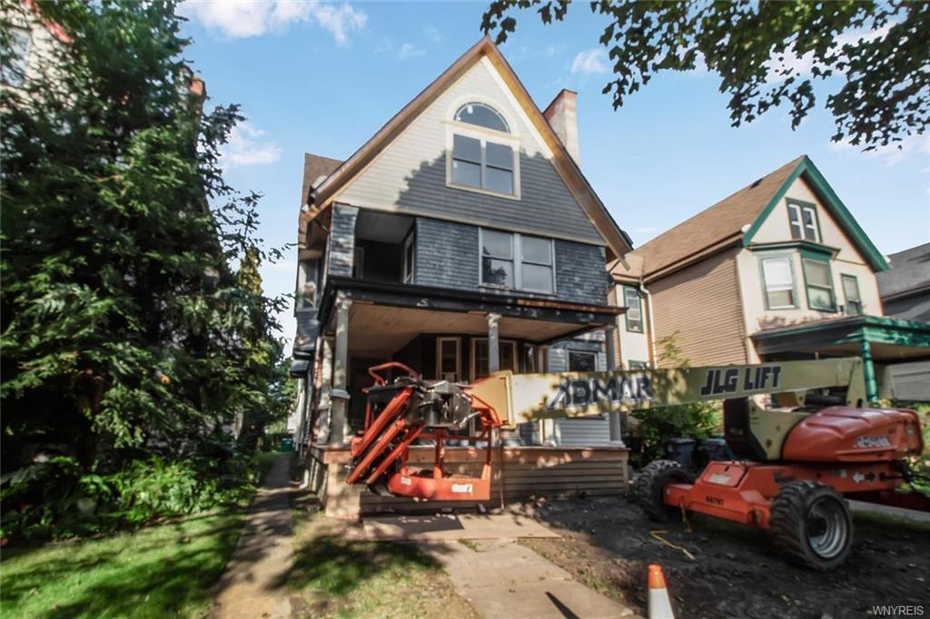 76 Norwood Avenue - Photo 1