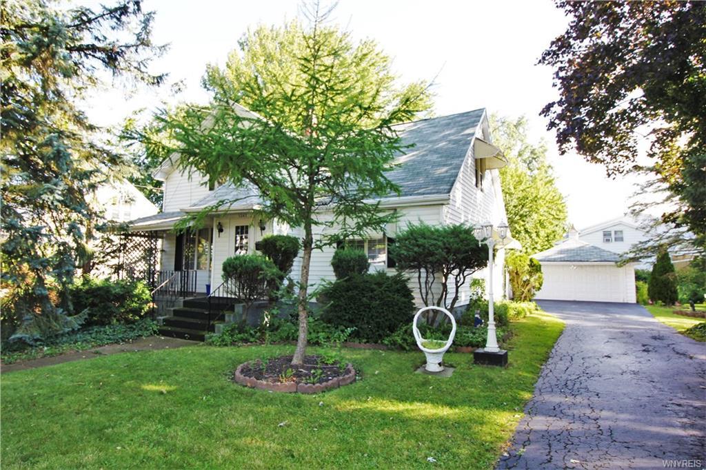 1345 Payne Avenue - Photo 1
