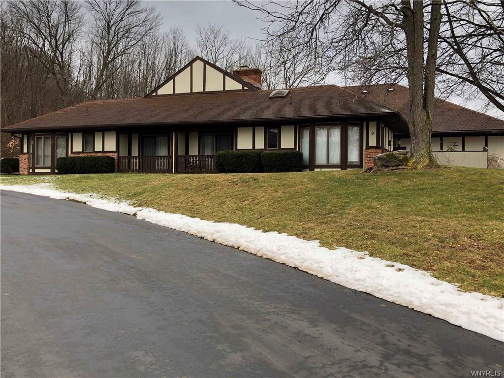 12 Gothic Lane - Photo 1