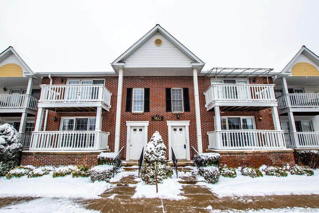 960 Hopkins Rd - Photo 1