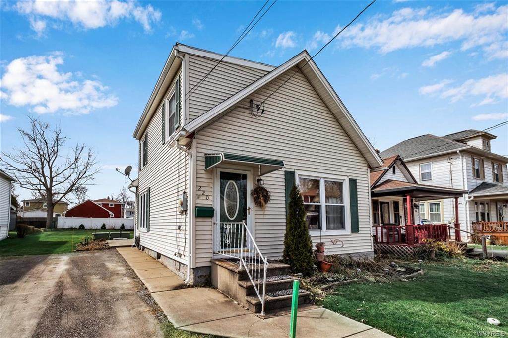 220 Franklin Street - Photo 1
