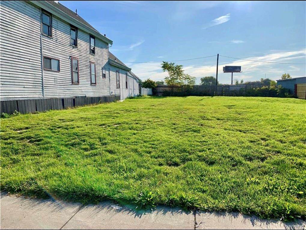 125 Selkirk Street - Photo 1