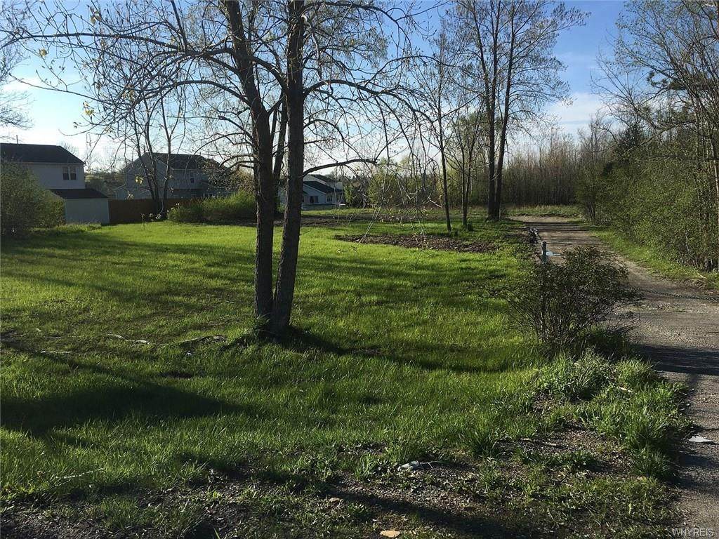 6014 Lakeshore Road - Photo 1