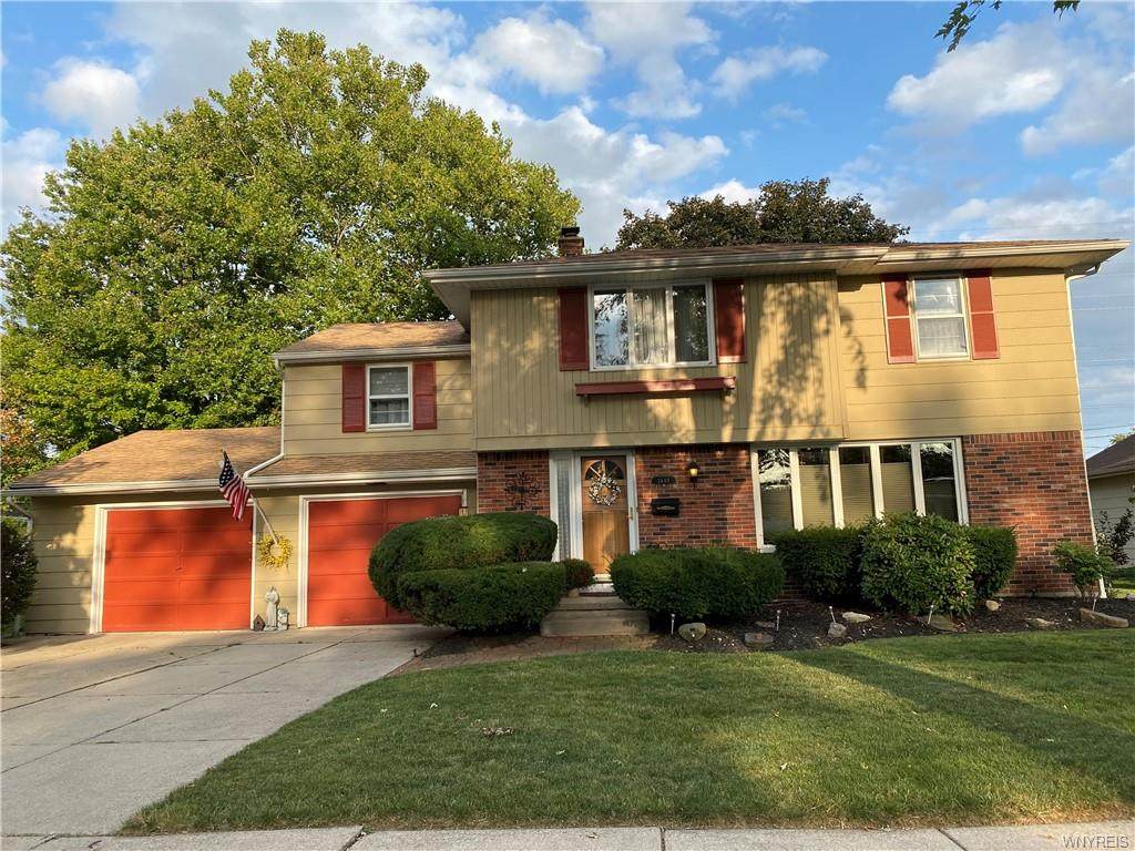 1449 Jamaica Sq - Photo 1