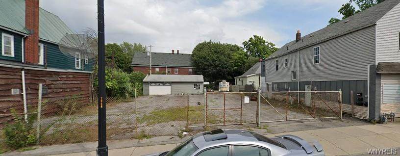 2058 Park Avenue - Photo 1