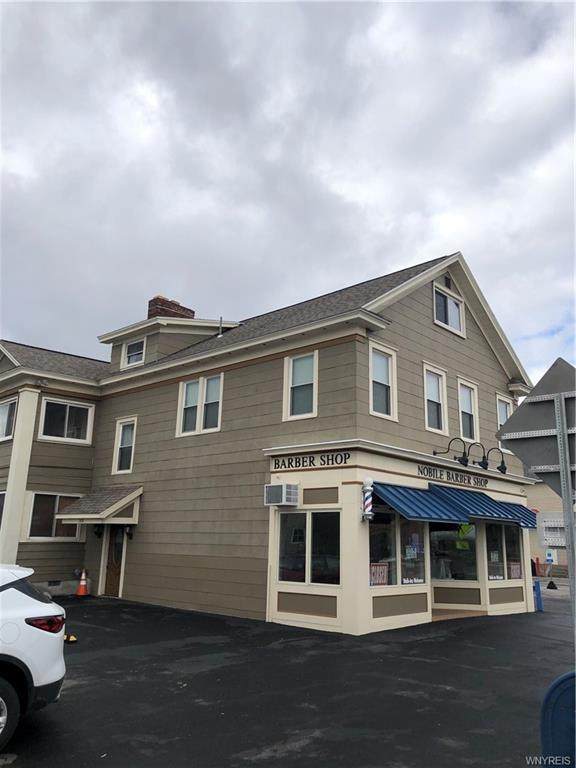 2716 Court Street - Photo 1