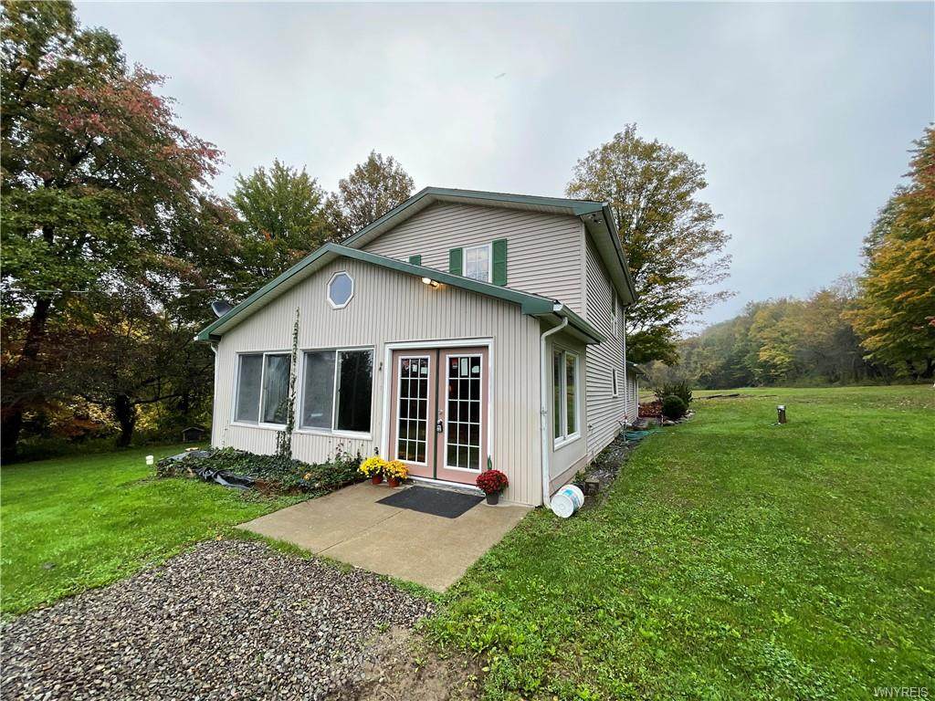 9456 Marek Road - Photo 1