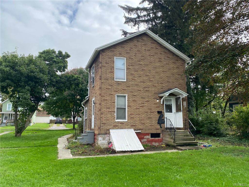 20 Courtney Street - Photo 1