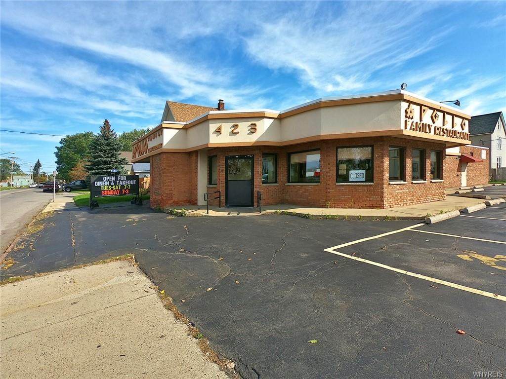 423 Hopkins Street - Photo 1