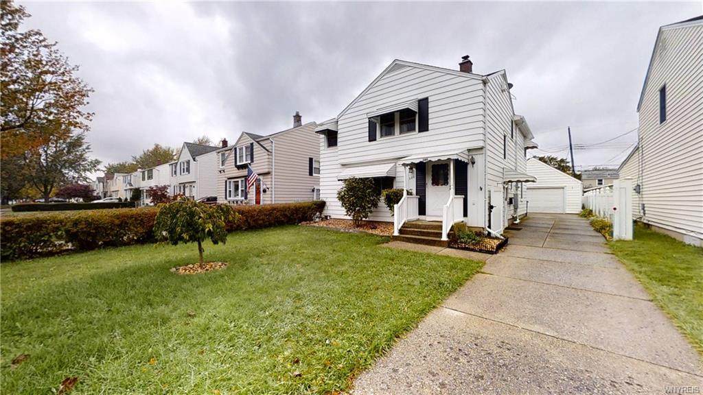 380 Moore Ave - Photo 1