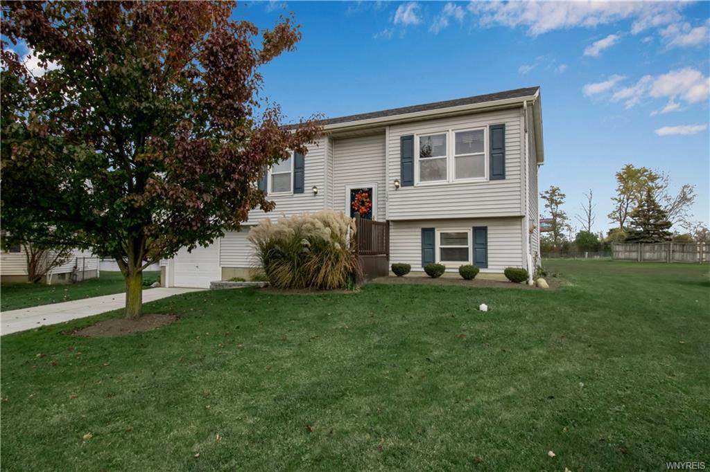 122 Cathedral Drive - Photo 1