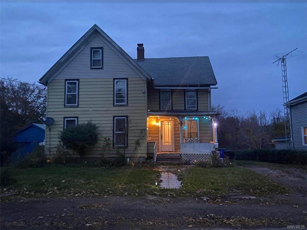 241 Washington Street - Photo 1