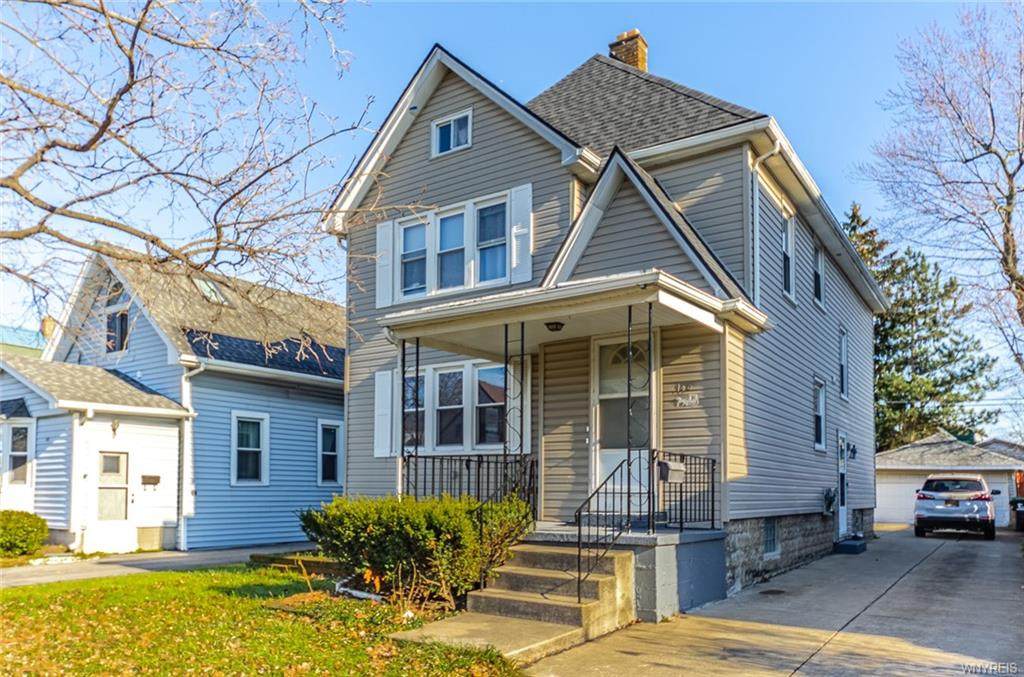 145 Hawthorne Avenue - Photo 1