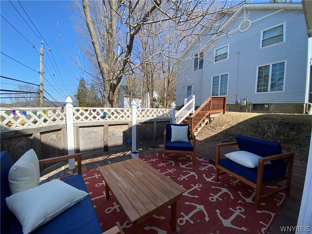 737-749 Union Street - Photo 1