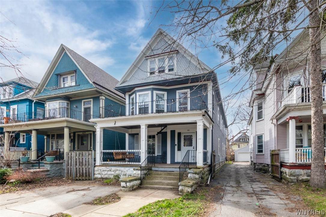 427 Potomac Avenue - Photo 1
