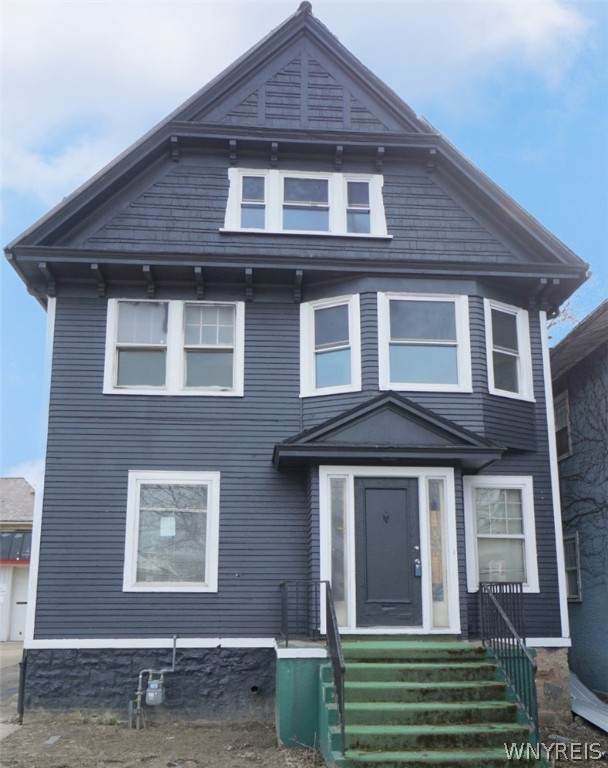 1115 Main Street - Photo 1
