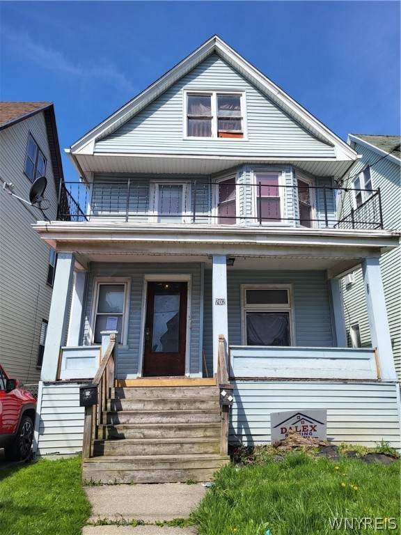 702 Hopkins Street - Photo 1