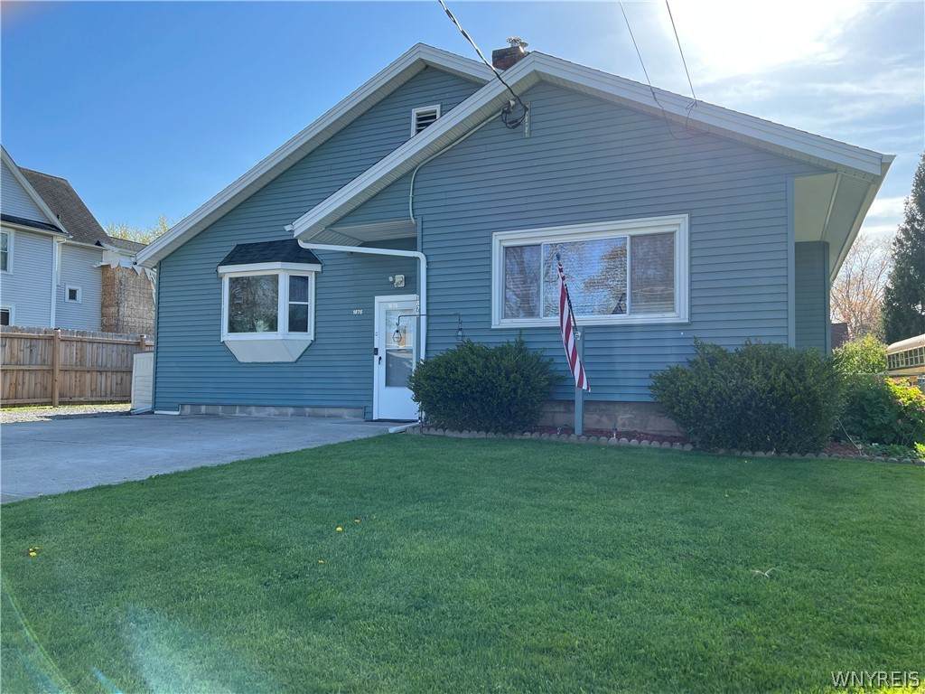 1876 Palister Avenue - Photo 1