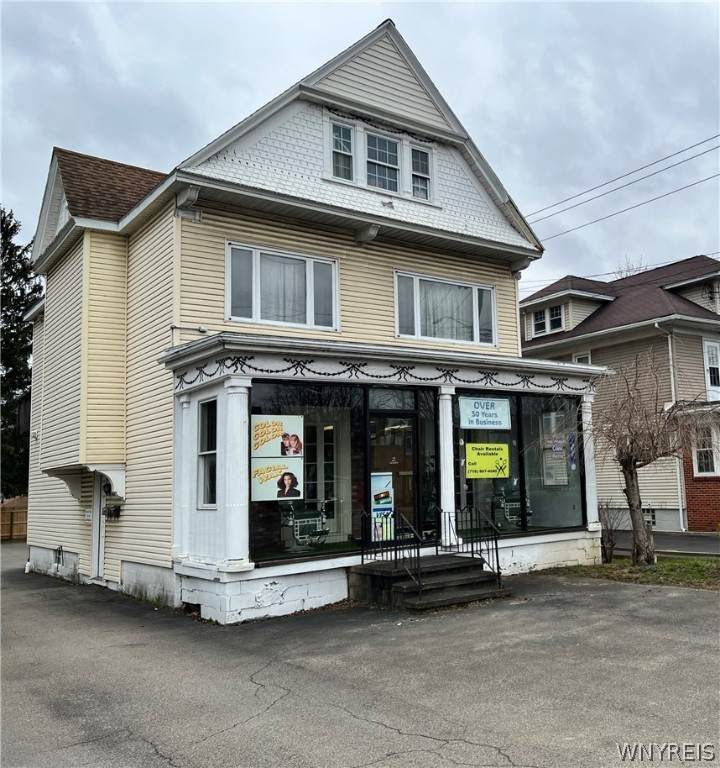 3891 Seneca Street - Photo 1