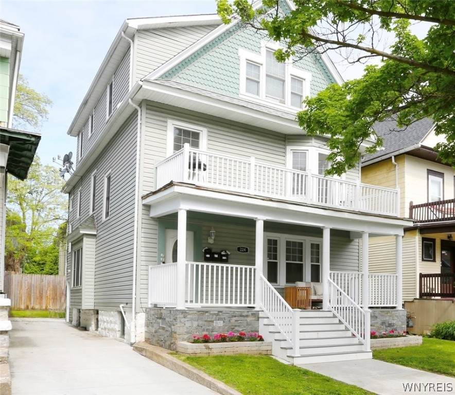 224 Oxford Avenue - Photo 1