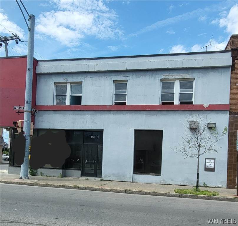 1900 Pine Avenue - Photo 1