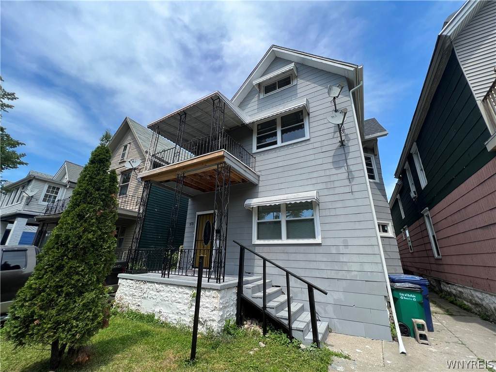 373 Fargo Avenue - Photo 1