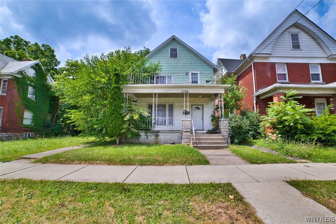 530 10th Street - Photo 1