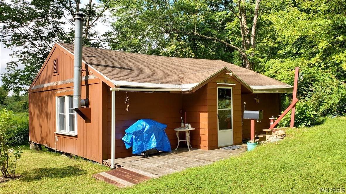 6694 Toad Hollow Road - Photo 1