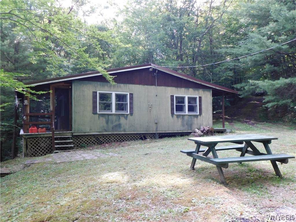 9268 Lyman Road - Photo 1