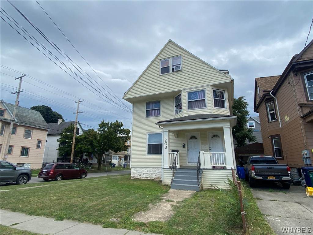 203 Auburn Avenue - Photo 1