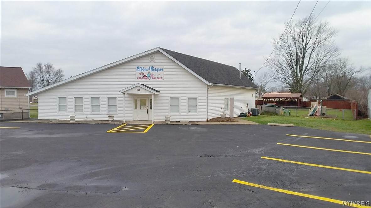4416 Military Road - Photo 1