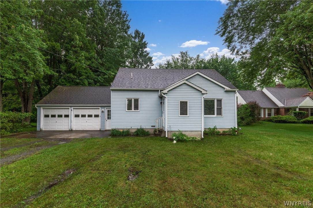 2285 Dodge Road - Photo 1