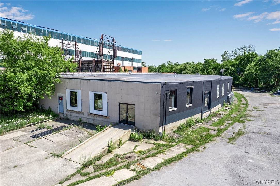 597 Northland Avenue - Photo 1