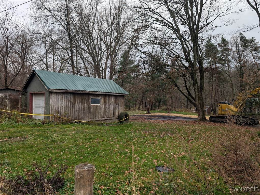 3825 Creek Road - Photo 1