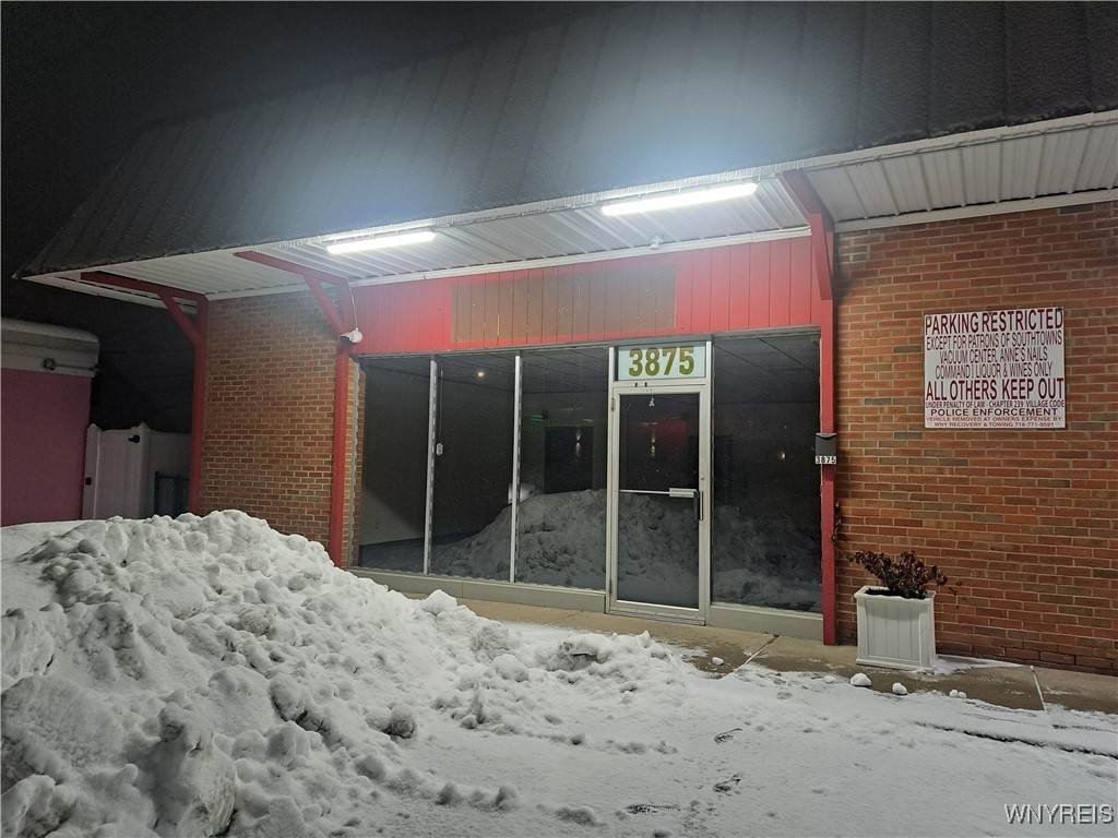 3875 South Park - Photo 1