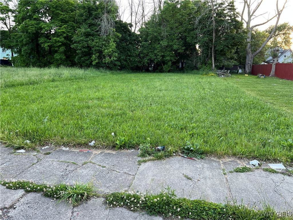 512 19th Street - Photo 1