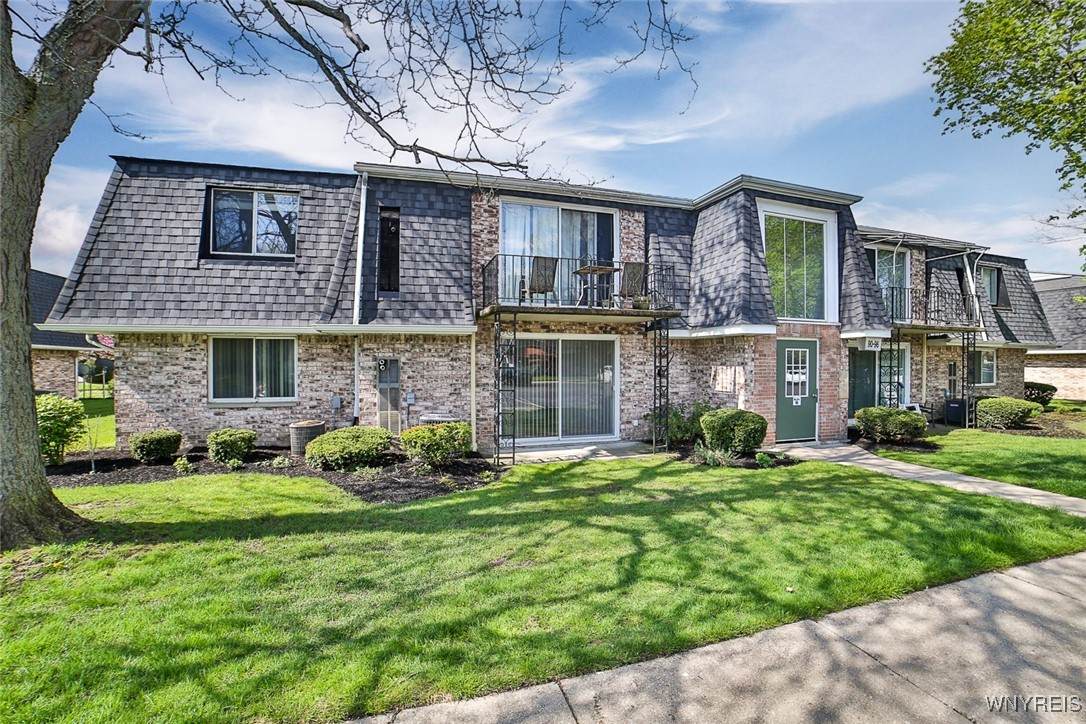 90 Foxberry Drive - Photo 1