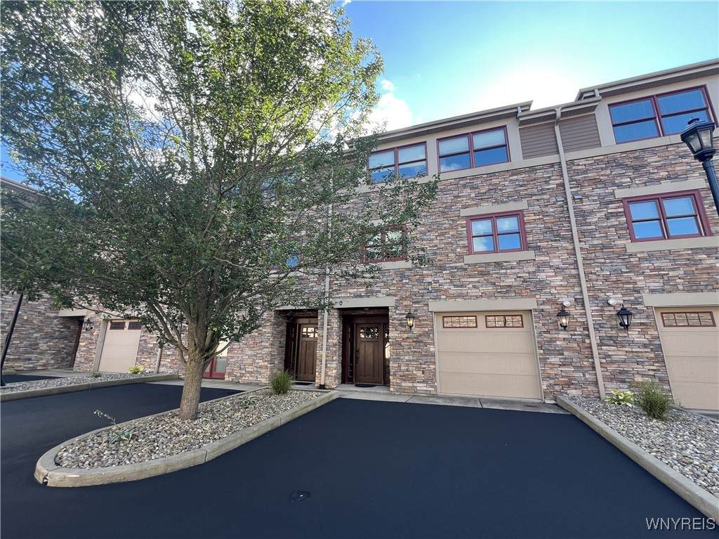 13 Ellicottvillas - Photo 1