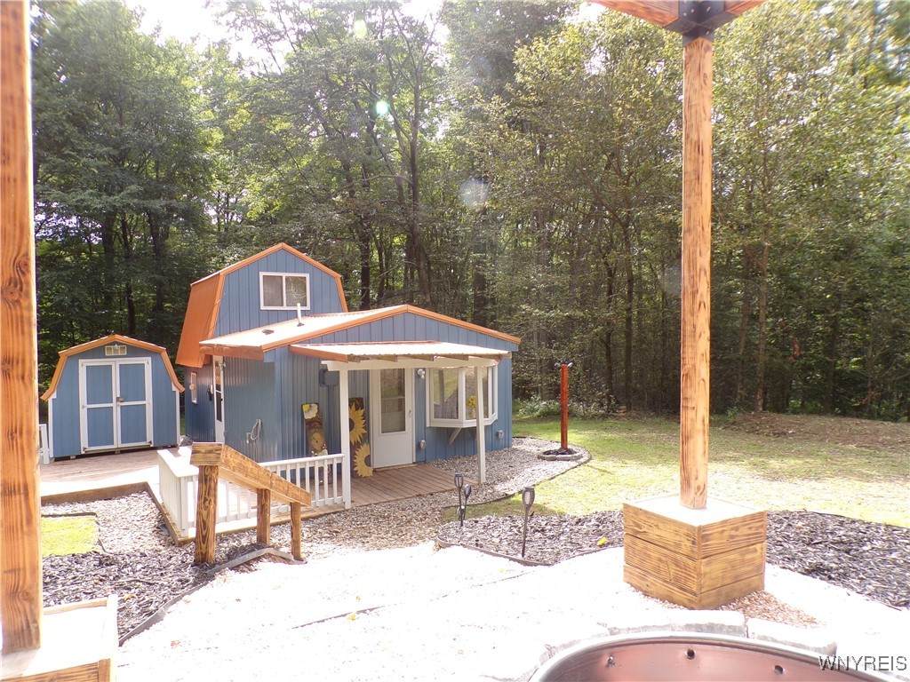 9240 Hoyett Road - Photo 1