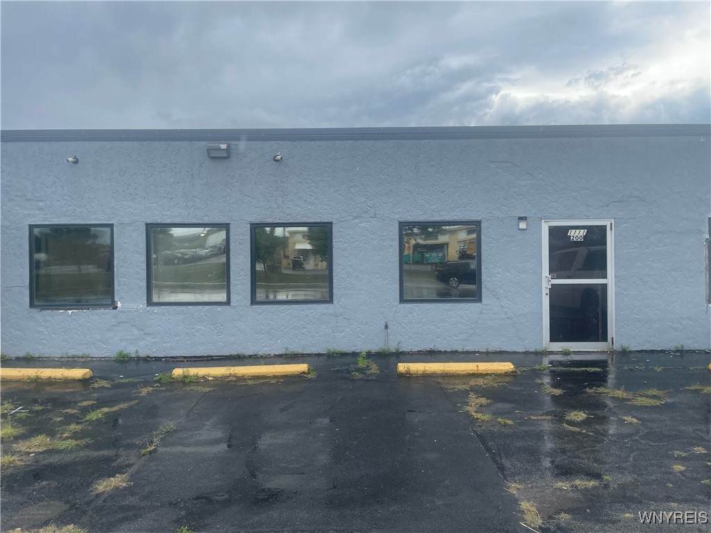 1109 Harlem Rd Ste 2 - Photo 1