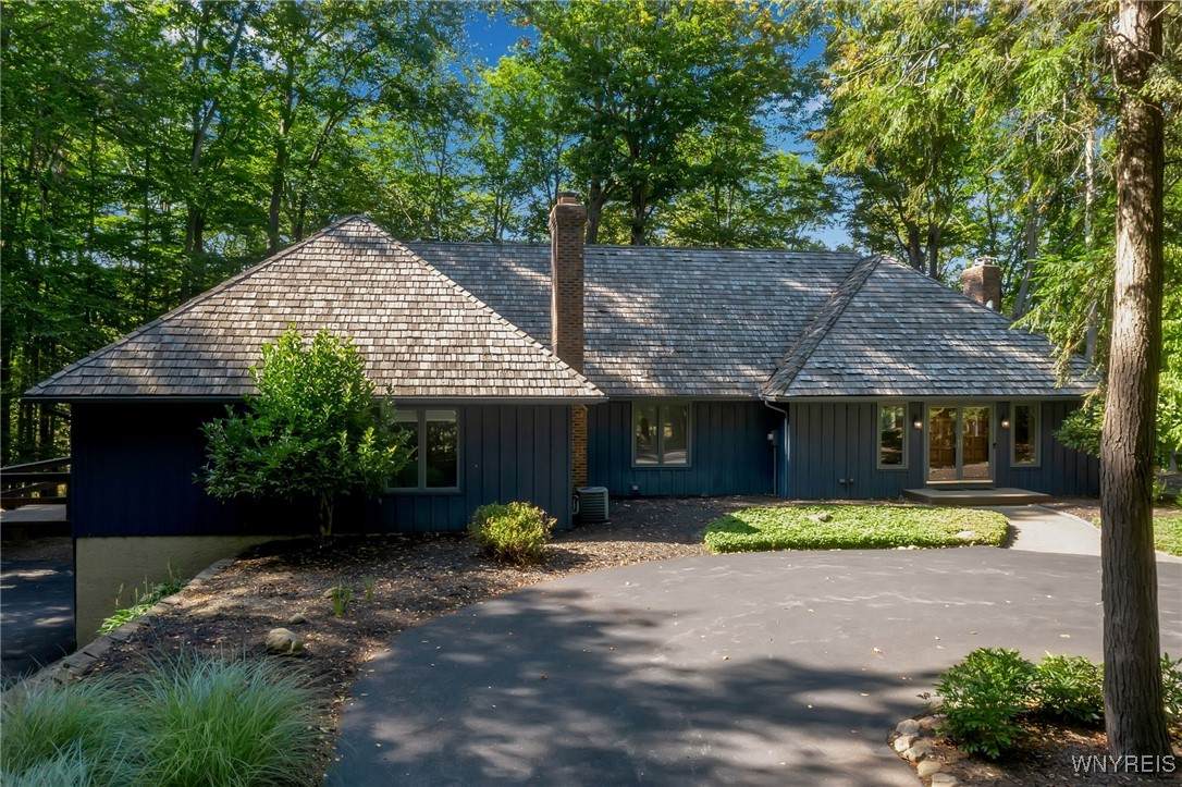 70 Muirfield Drive - Photo 1