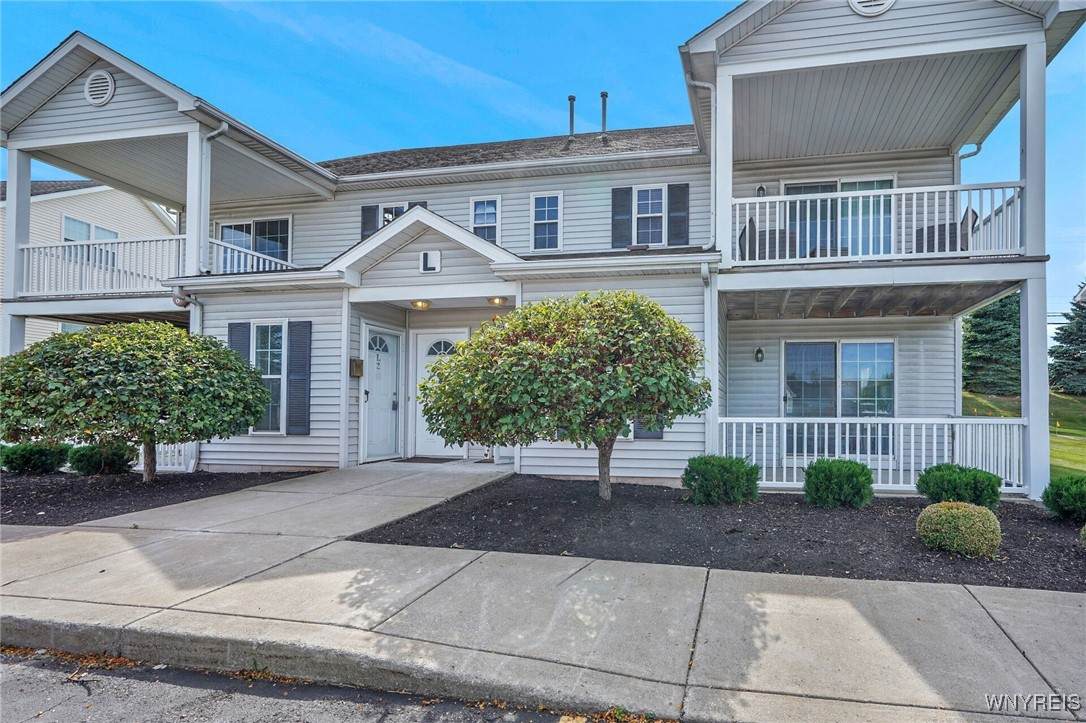 4331 Berkley Place - Photo 1