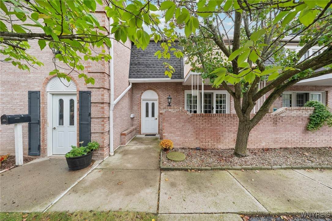 4583 Chestnut Ridge Road - Photo 1