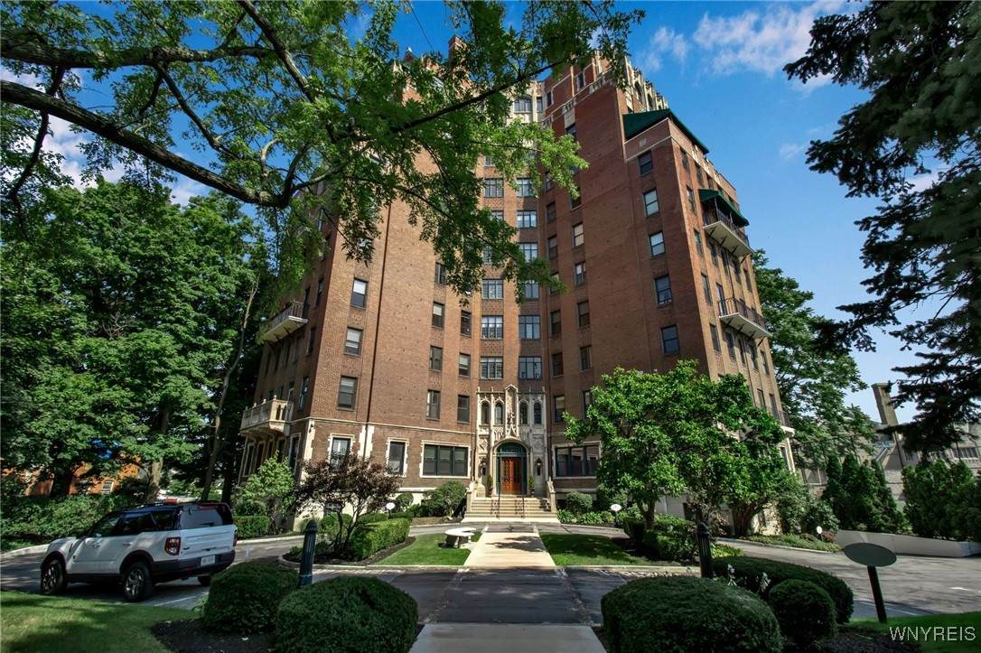 800 Ferry Street - Photo 1