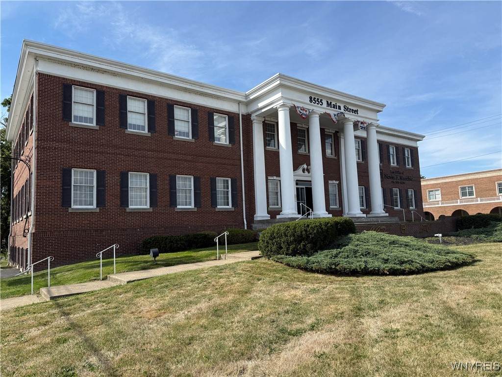 8555 Main Street - Photo 1