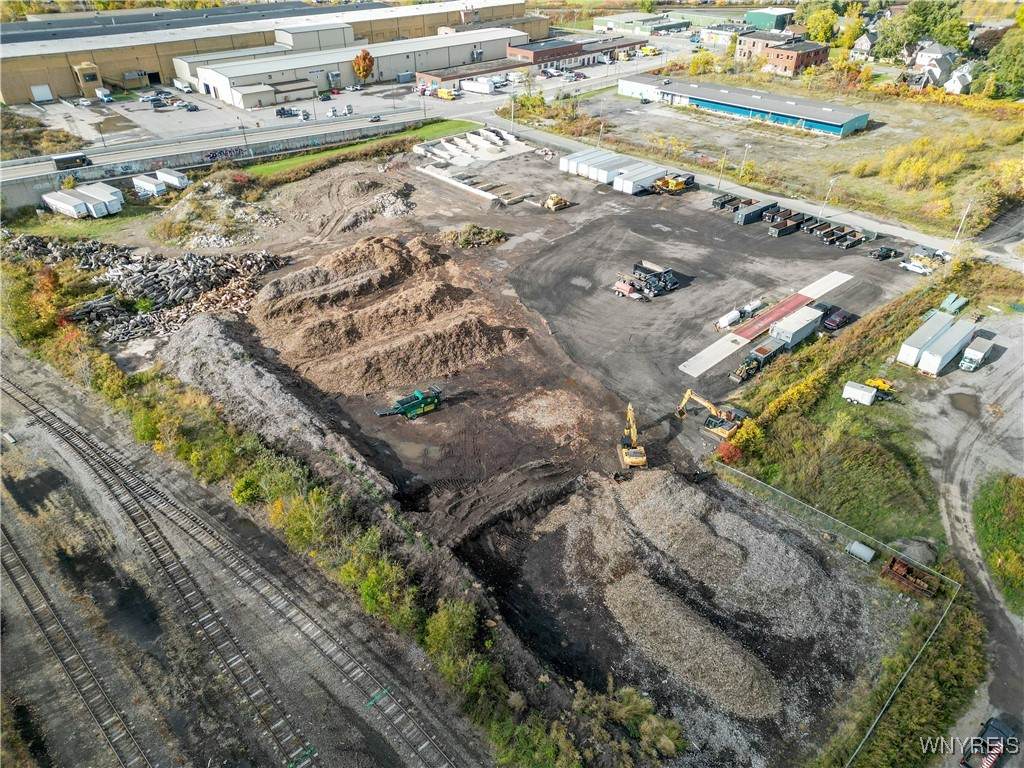 383 Babcock Street - Photo 1