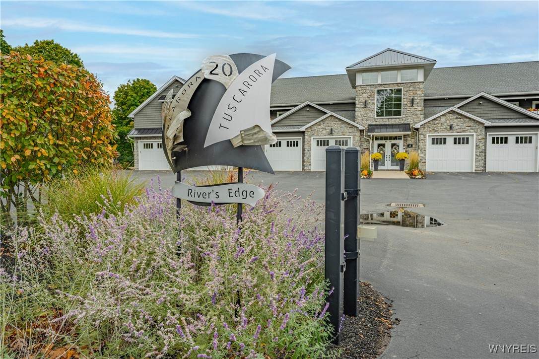 20 Tuscarora Street - Photo 1