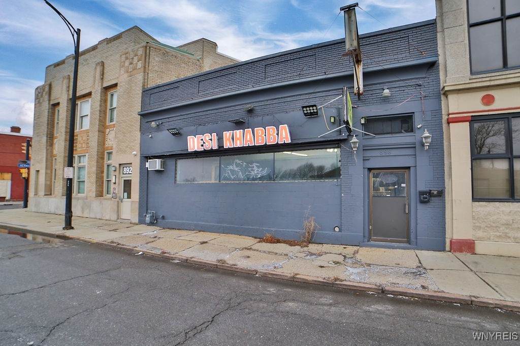 898 Genesee Street - Photo 1